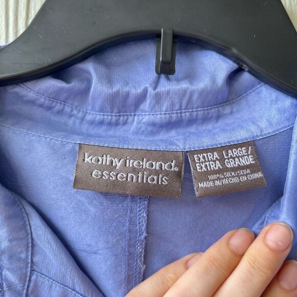 Kathy Ireland Essentials Silk Dupion Shirt XL – Periwinkle Blue Short Sleeve Blo - Picture 4 of 8